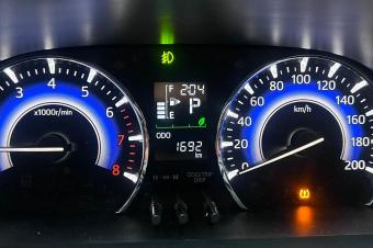 Toyota Rush 2023 kilomtrage 1650 essence automatique 4cylinder prix 27000  discuter
