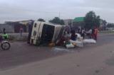 Kinshasa : des trous sur la chaussée à l'origine d'un accident à N'sele (vidéo)
