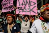 USA: Des représentants de la communauté indigène ont manifesté vendredi à New York pour dire non à la destruction de l'Amazonie