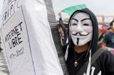 Le collectif de hackers Anonymous déclare la “cyberguerre” à la Russie