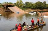 Trois morts et 14 blessés après l'effondrement d'un pont au Brésil