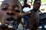 Kinshasa : certains militaires et policiers complices dans l’addiction des jeunes aux stupéfiants à Ngaliema (mini-enquête)