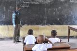Maï-Ndombe : les professionnels de la craie du cycle primaire sensibilisés à l'enseignement en langues nationales