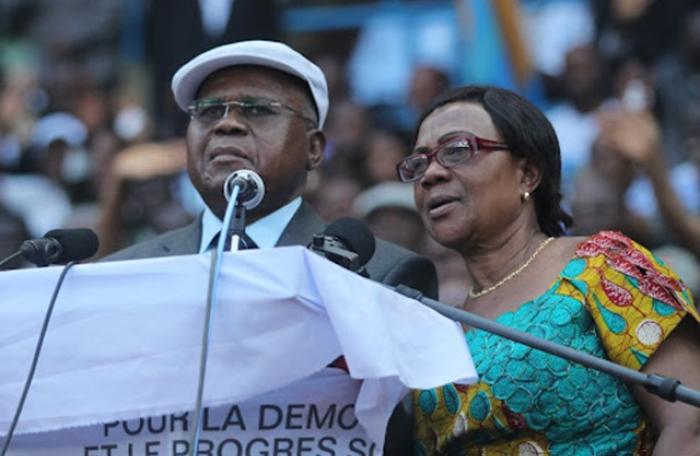 Info Congo - Actualité Congo -  - -Spéculation autour du rôle de Maman Marthe : « Elle incarne la vision prophétique du parti, UDPS, devant guidé l’action politique du Président de la République. » ( Lisanga Bonganga)