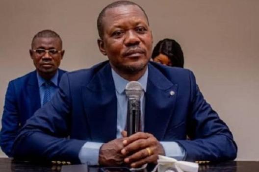 Kinshasa : Kuluta, l’argentier de Ngobila, a fui le pays après l’annonce des audits des comptes et finances de la ville