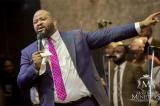 Le pasteur Moïse Mbiye dévoile son 6ème album « Royal »
