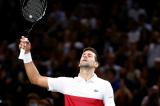 Tennis : Novak Djokovic remporte son sixième titre aux Masters 1000 de Paris face à Daniil Medvedev