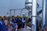 Le 1er ministre inaugure la nouvelle usine de torréfaction du café de l’ONAPAC à Kinshasa
