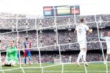 Football: le Real Madrid enfonce le FC Barcelone au Camp Nou