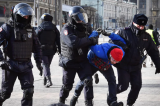 Guerre en Ukraine : plus de 700 manifestants contre la mobilisation arrêtés en Russie
