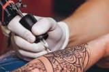Les risques de se faire tatouer