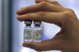 Covid-19: la course aux vaccins s’est nettement accélérée 
