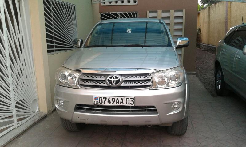 toyota fortuner jeep #3