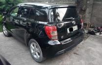 TOYOTA IST VERSION II PRIX 4500$ mediacongo