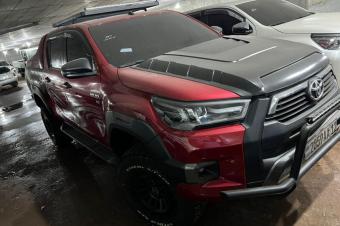 TOYOTA HILUX 2022