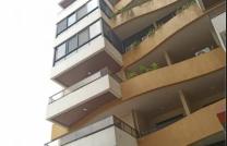 *Vente - Appartement nouvellement construit à Gombe sur le boulevard du 30 juin* PRIX : 420.000$ Négociable WhatsApp & Appel : +243 970641163 ➟Description : • 3 Chambres • Sal mediacongo