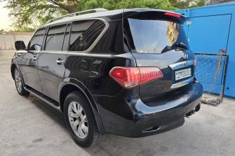 Infinity Qx56 Annee  2013 Automatique Steptronique Essence 8 cylindre Fullllll option  interior cuire Siege Electrique 2 cte Toit ouvrant 52.500 km Camera de recule 