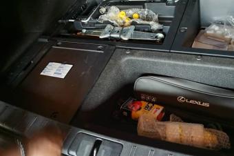 Lexus Rx 450 hybride Automatique essence 4 cylindre couleur grise dorigine Volant normal Plaque AB. 14 anne de fabrication 2020 Localisation ville le prix 32500   a discut Bonn