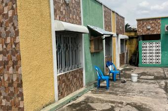 MAGNIFIQUE PARCELLE  VENDRE DANS LA COMMUNE DE LINGWALAGombe