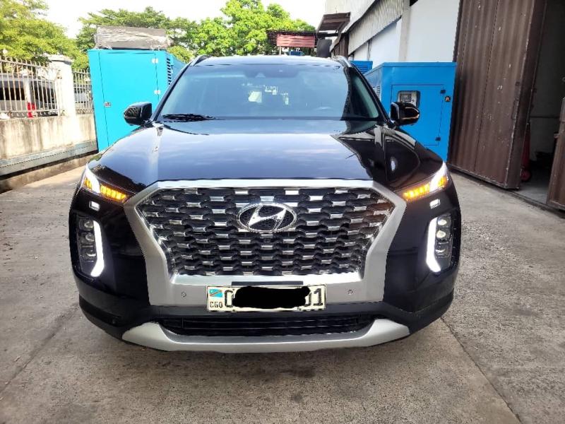 Hyundai Palisade Annee  2022 Full option  Automatique Steptronique Essence 6 cylindre Demarrage bouton Interior Cuire Siege electrique 2 cte 4 x 4 13.500 km