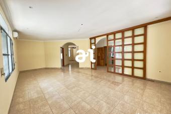 LOCATION BELLE VILLA DE 4 CHAMBRES  KINSHASANGALIEMA 