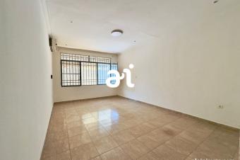 LOCATION BELLE VILLA DE 4 CHAMBRES  KINSHASANGALIEMA 