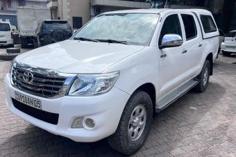 TOYOTA HILUX A VENDRE 