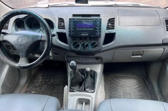 TOYOTA HILUX A VENDRE 