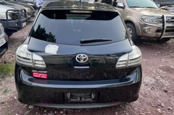 TOYOTA BLAD A VENDRE 