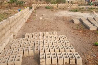 Des terrains mise en vente  Bibwa commune de la nsele 15001300