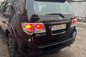 Toyota Fortuner 2015 