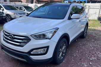 Hyndia santafe 2015 essence automatique 4cylinder kilomtrage 59000  camra de recul Prix 17500  discuter