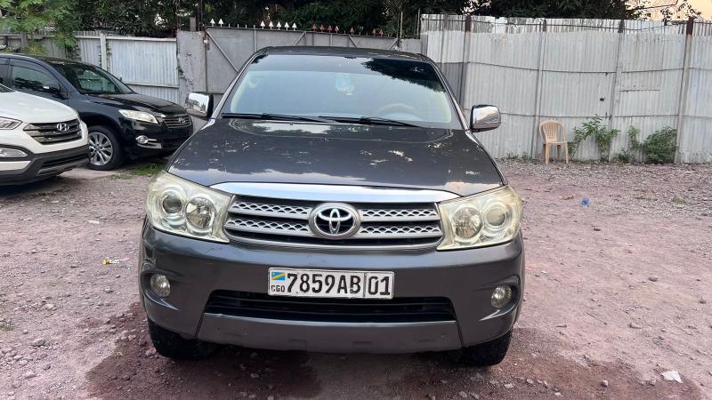 TOYOTA FORTUNER A VENDRE 