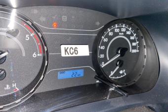 Toyota Hilux sans plaque diesel manuel moteur 5l 2022  authentique le prix  49000 localisation gombe