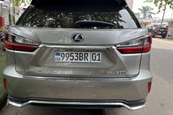 Lexus RX 450h 2020 hybride   3 banquette  7place   volant droite   toit ouvrant   intrieur en cuir   full option   essence   automatique   6 cylindre   couleu