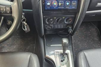 Vente jeep voiture Kinshasa Toyota Fortuner 