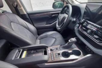 Toyota highlander 2022 platinum Kinshasa 