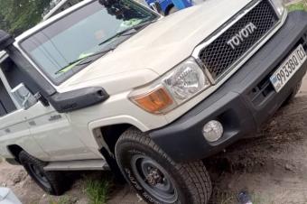 Toyota Land cruiser LX 79 1 HZ anne 2019