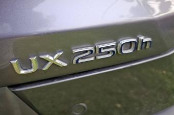 Lexus Ux250h FSport 