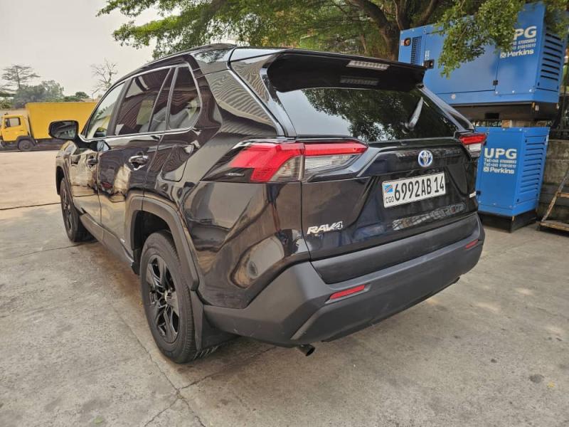 TOYOTA RAV4 HYBRIDE A VENDRE 