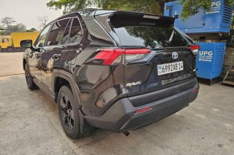 TOYOTA RAV4 HYBRIDE A VENDRE 