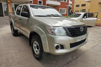 TOYOTA HILUX A VENDRE  KINSHASA 