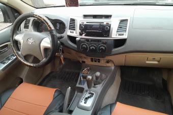 Fortuner 2015 Automatique  Essence  4 cylindre  3 banquette  Climatis  Kilomtrage 77000km Couleur retouche propre Full option  prix 19000  dbattre  Localisation appel m