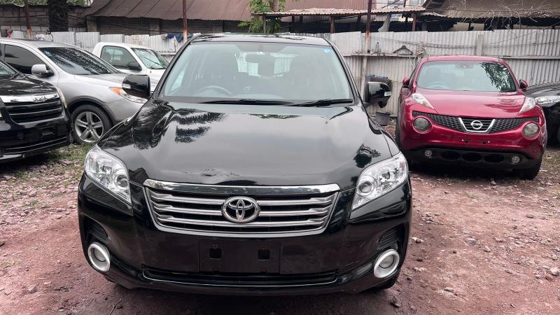 TOYOTA VANGUARD SANS PLAQUE A VENDRE 