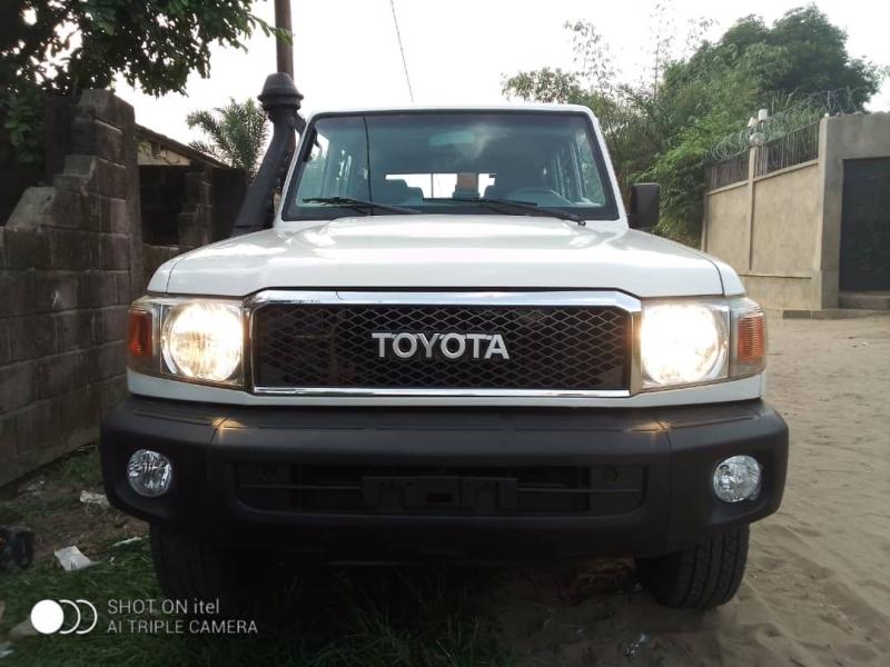 Vente jeep Kinshasa Toyota Land cruiser 2019 