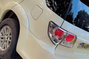 Toyota Fortuner couleur dorigine partout climatisation  normale kilomtrage 62142 cran Tactile prix 21500  discuter lgrement 