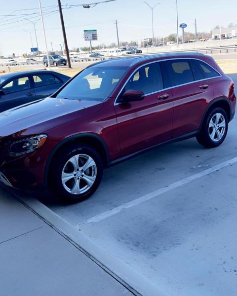 Mercedes Benz GLC300 anne 2018