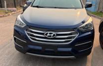 Hyundai Santafer Sport sans plaque en provenance des États-Unis version canadienne, faible kilométrage, full options, moteur et boîte impeccable, climatisation canada, Année de fab mediacongo