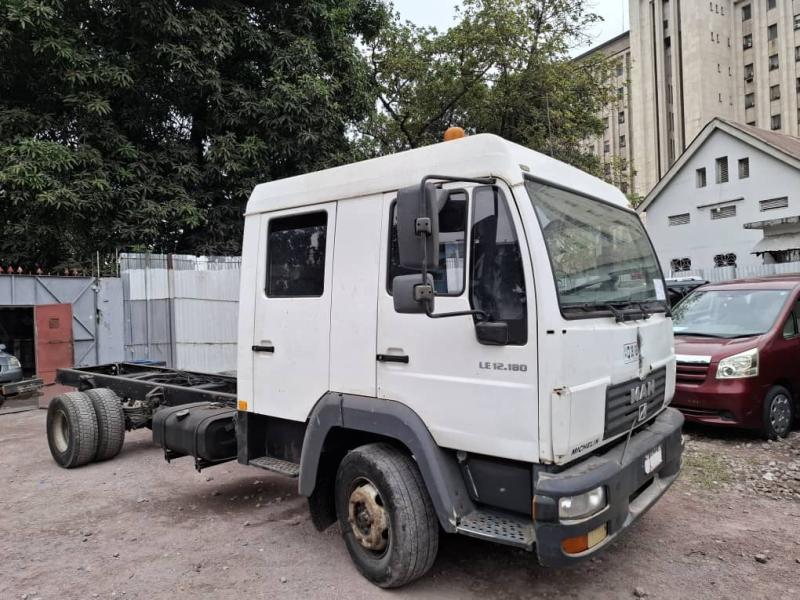 CAMION MAN 2006 A VENDRE 