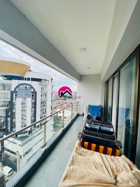 Vente dun magnifique appartement meubl de 165m avec 3CHS dans un immeuble moderne  Gombe Gare Centrale aux alentours de ORCA